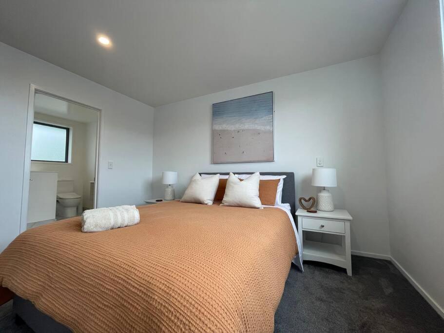 Parkside Retreat - 3 Beds -Sleeps 6 Near Westfield Villa Christchurch Exterior photo